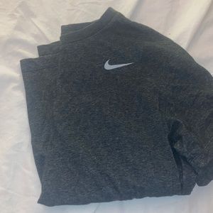 Nike tee